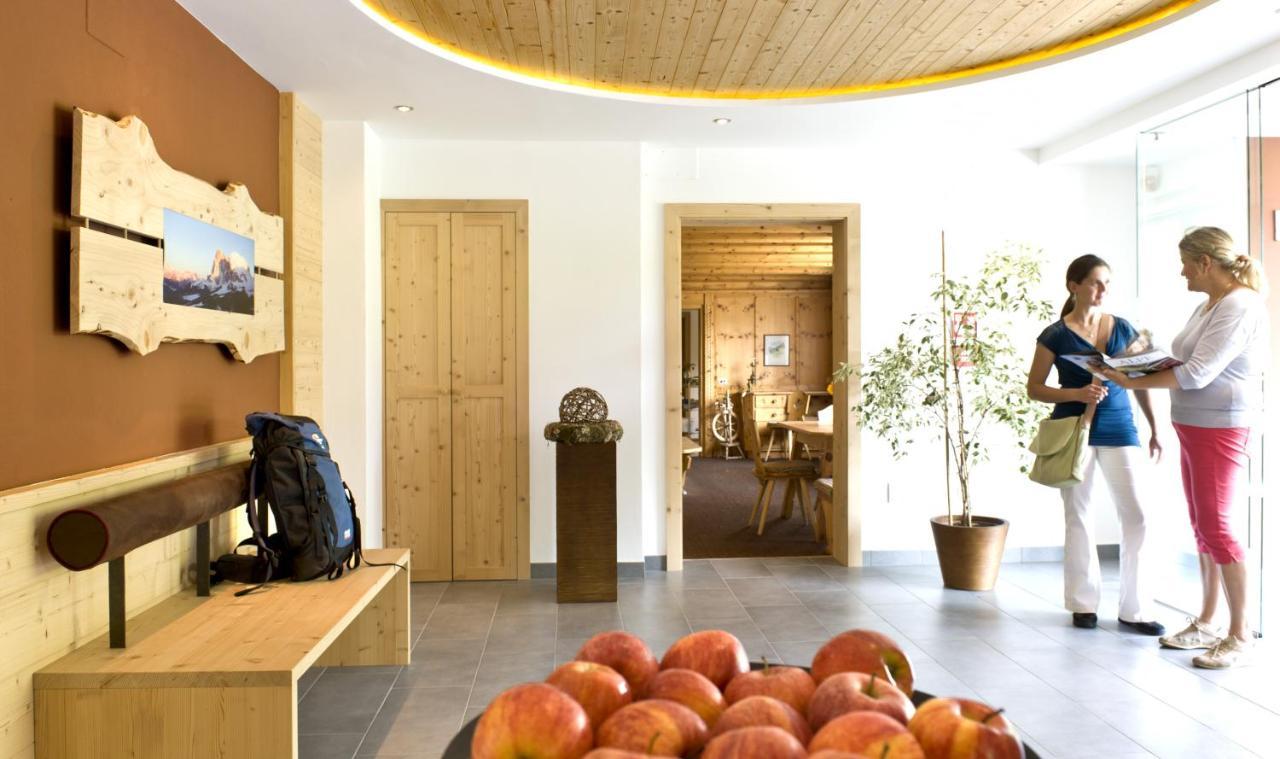 Martina Breakfast Lodge كاستيلِروتّو المظهر الخارجي الصورة