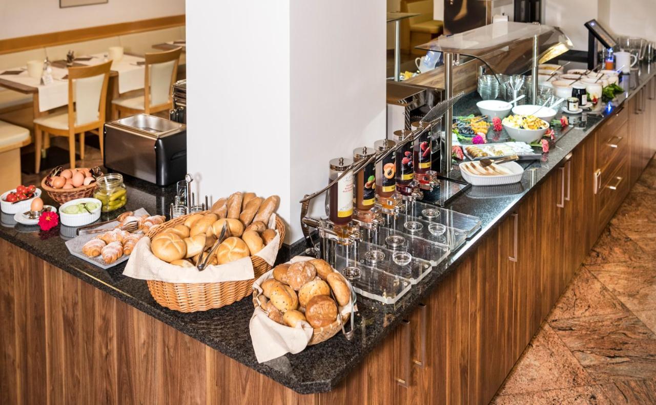 Martina Breakfast Lodge كاستيلِروتّو المظهر الخارجي الصورة