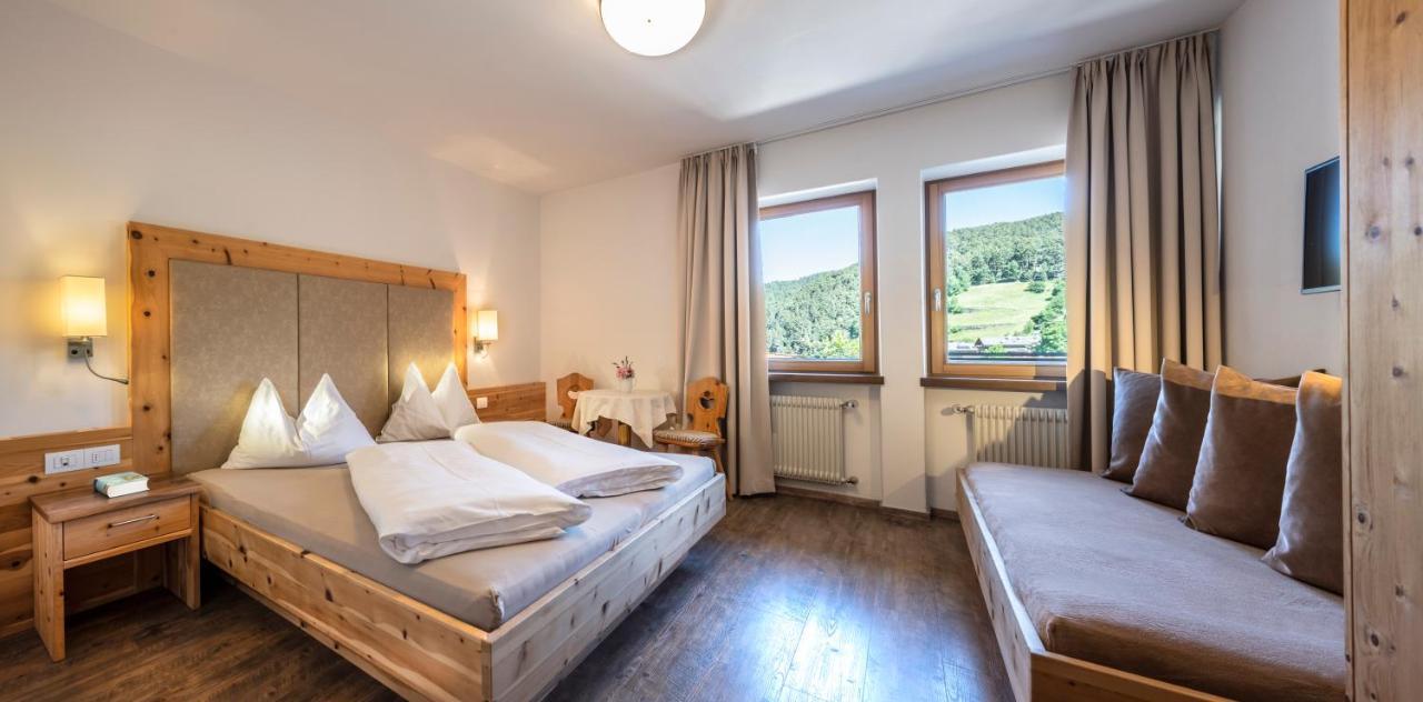 Martina Breakfast Lodge كاستيلِروتّو المظهر الخارجي الصورة